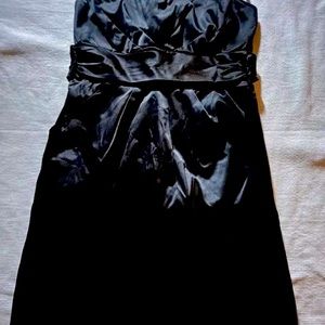 Mystic Silk Tube Top Dress with Pockets 💰